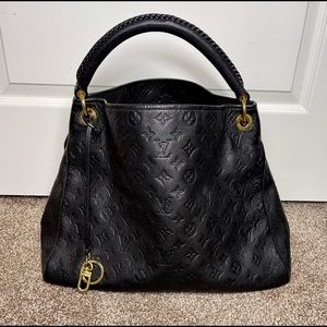 Louis Vuitton Artsy MM Monogram Empreinte Leather
